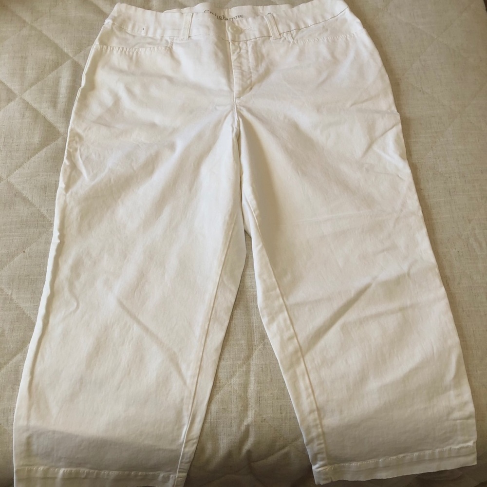 White Capri Pants